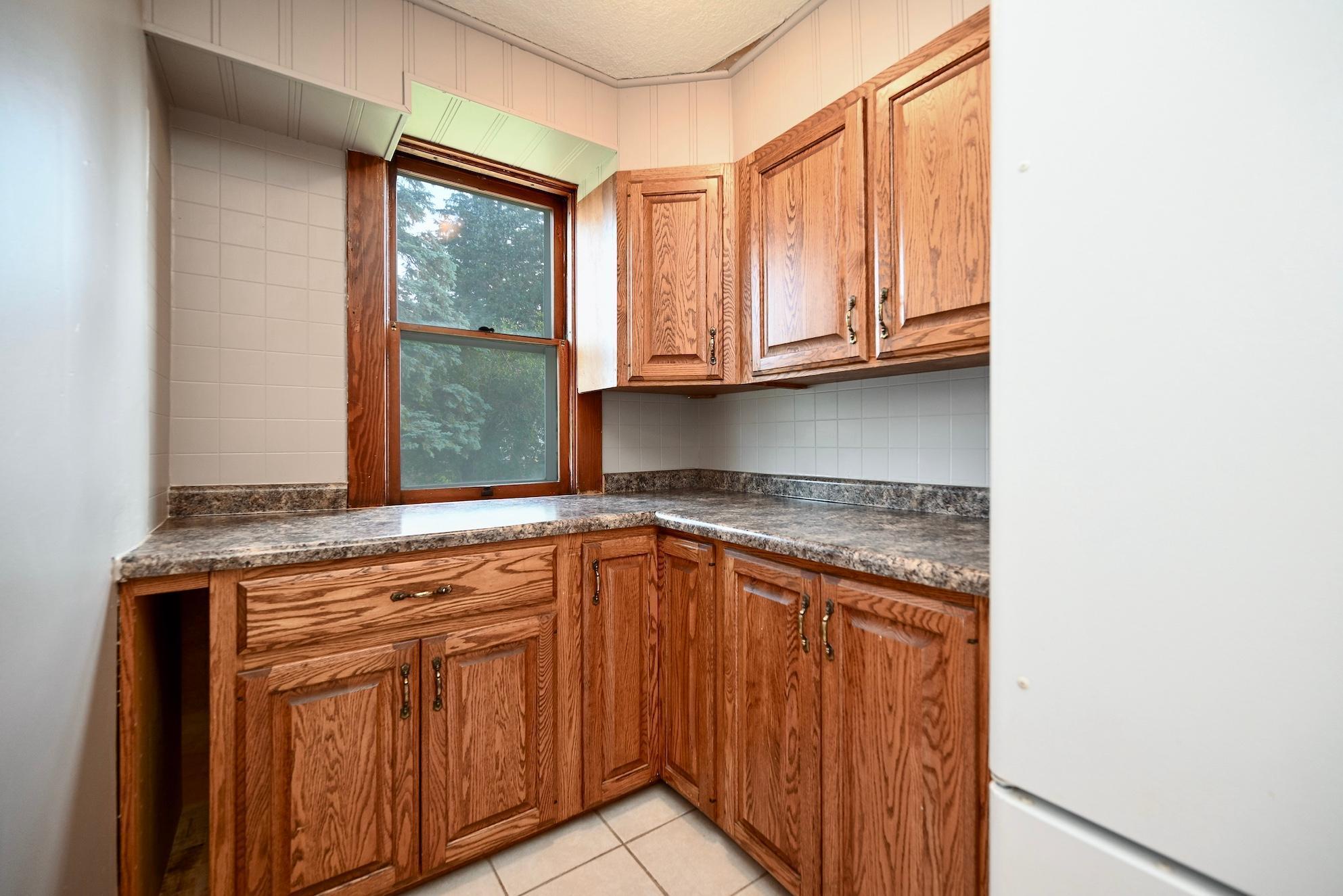 570 Harrison Street Lewiston, MN 55952 - Photo 9 of 30