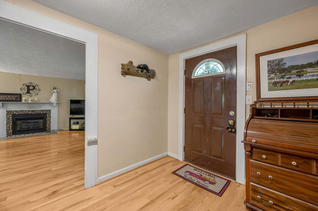 6745 Fords Mill Road Versailles, KY 40383 - Photo 15 of 47 TDB_7367