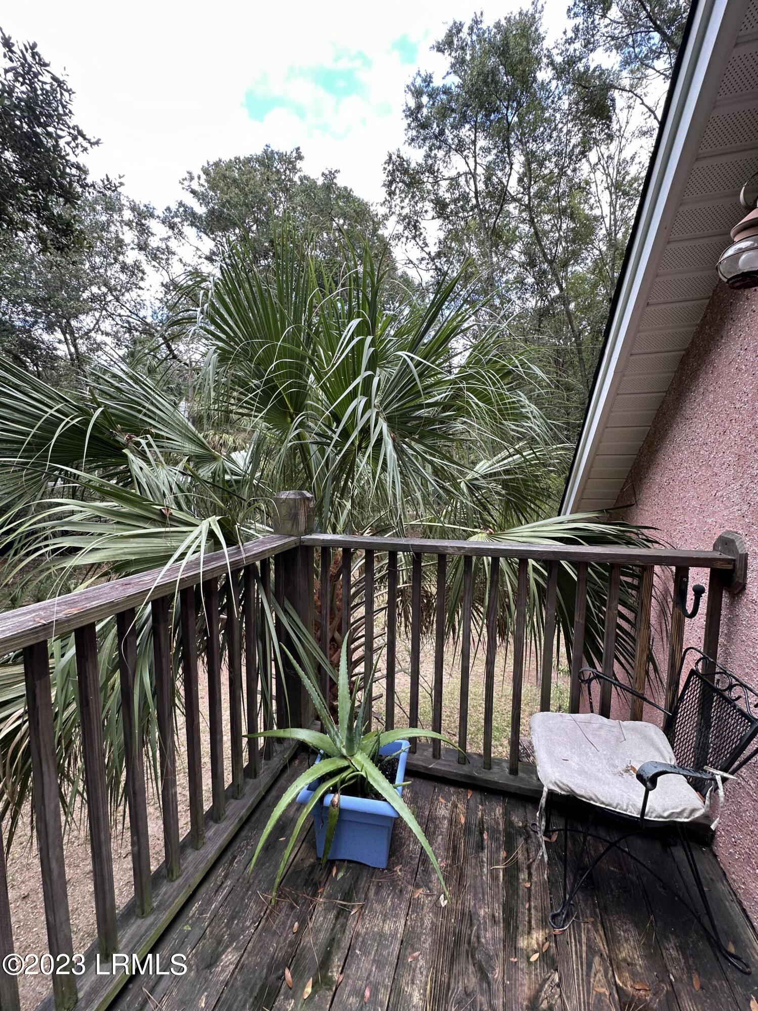 33 Winding Way Beaufort, SC 29907 - Photo 13 of 20 4D8D4678-E68F-41F5-953D-1DBF34DFC142