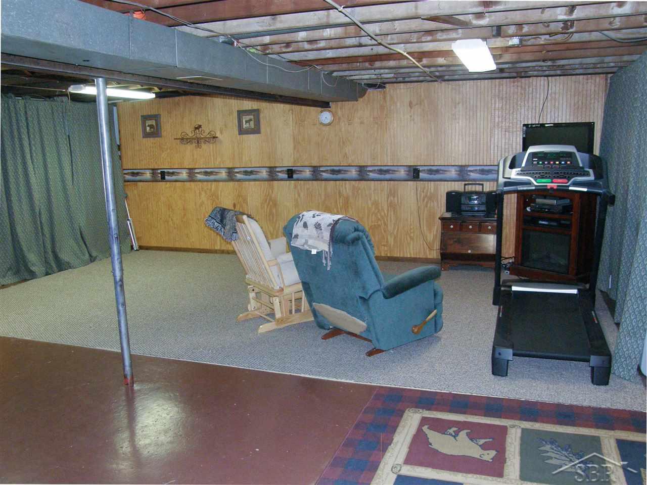 1270 West Sloan Road Burt, MI 48417 - Photo 17 of 18 31292407-16.JPG