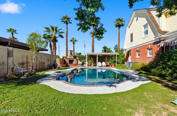 $6,750 | 525 West Lynwood Street, Phoenix, AZ 85003