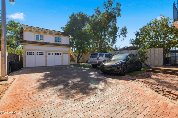 $6,750 | 525 West Lynwood Street, Phoenix, AZ 85003