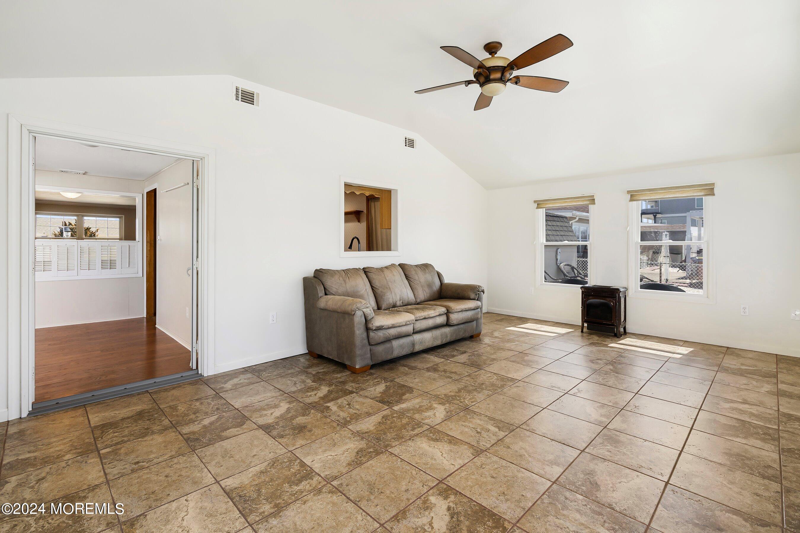 14 Bluebeard Way Waretown, NJ 08758 - Photo 20 of 54 Sunroom 1D