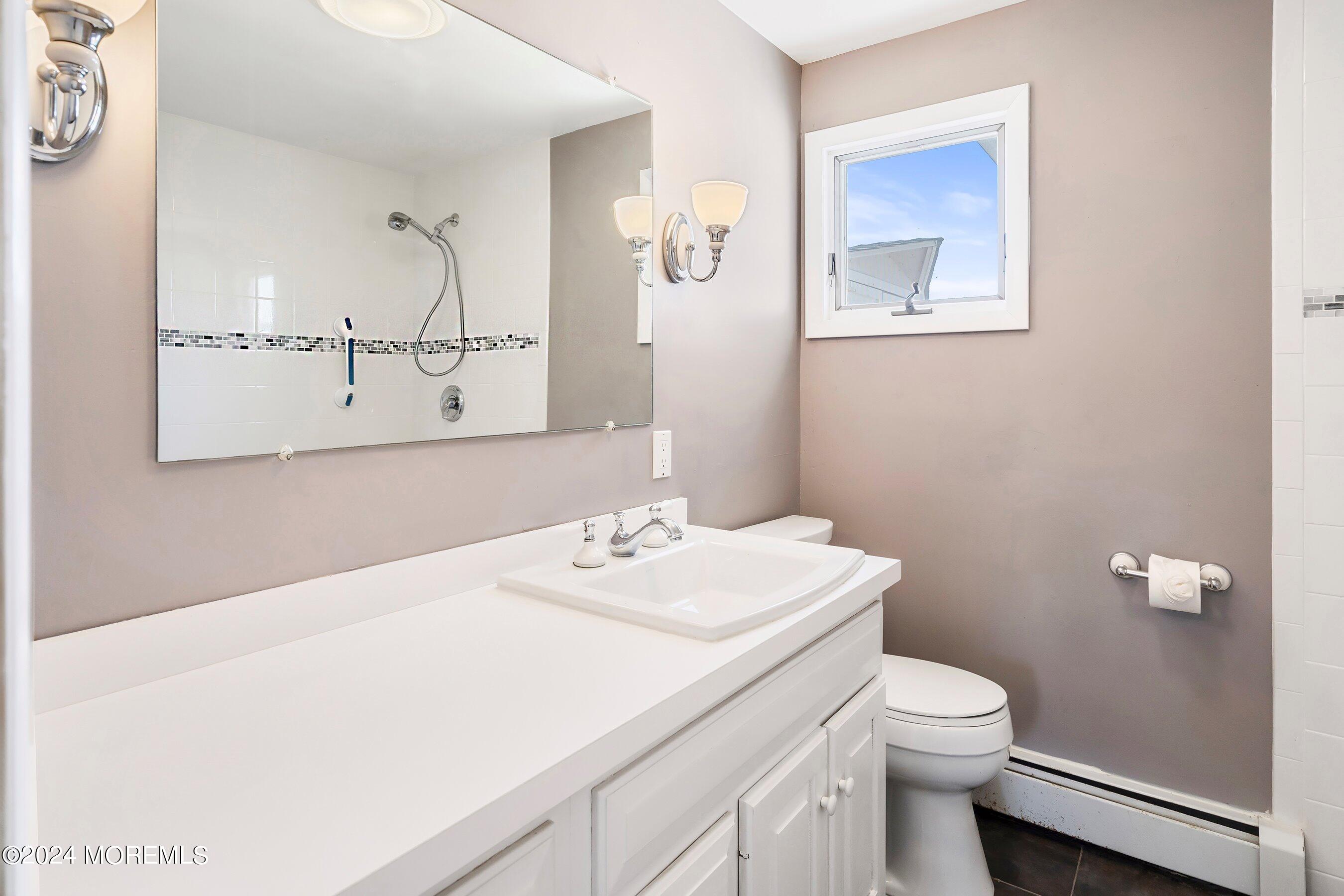 14 Bluebeard Way Waretown, NJ 08758 - Photo 25 of 54 Bath 1A