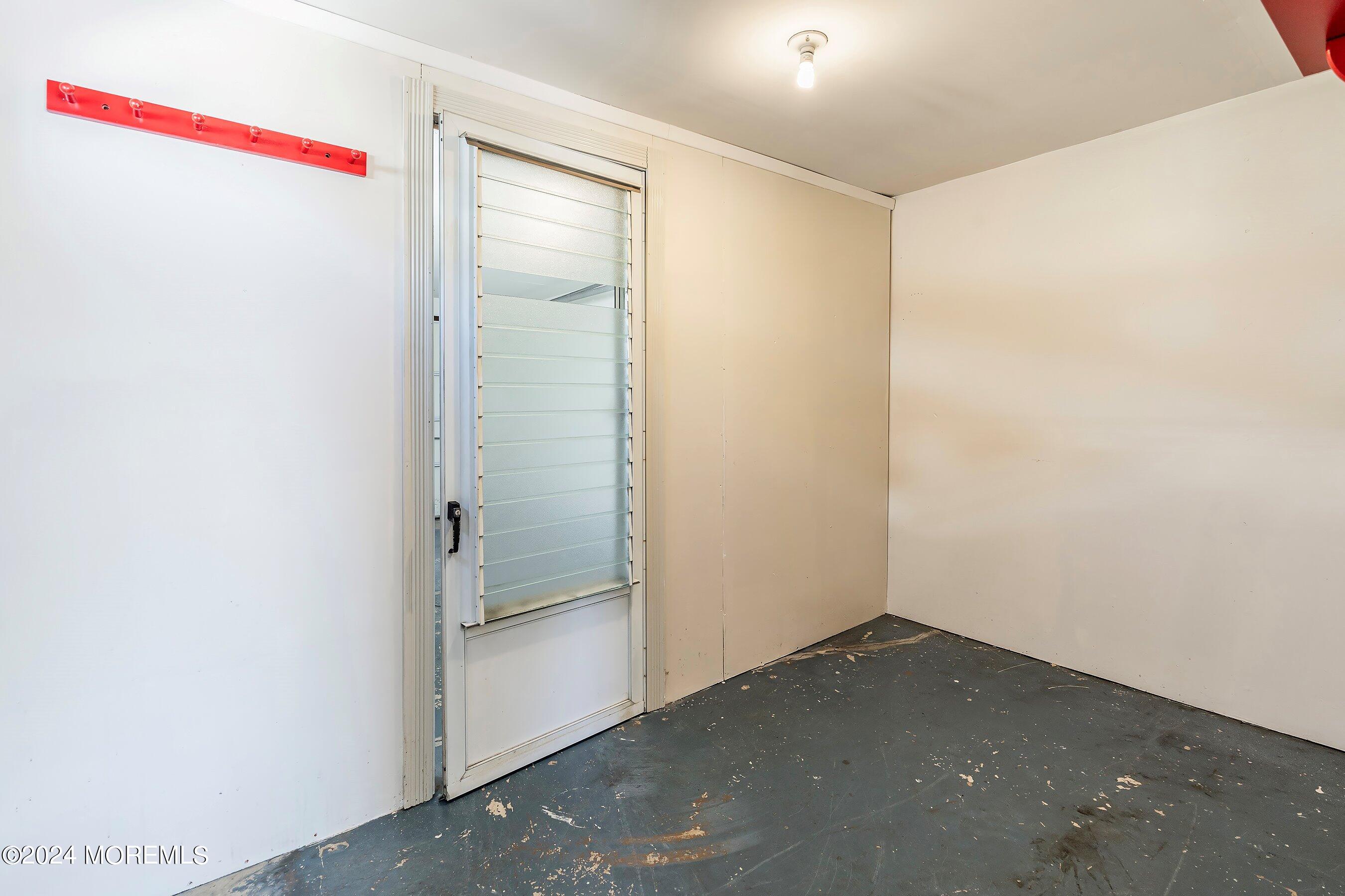14 Bluebeard Way Waretown, NJ 08758 - Photo 27 of 54 Mudroom