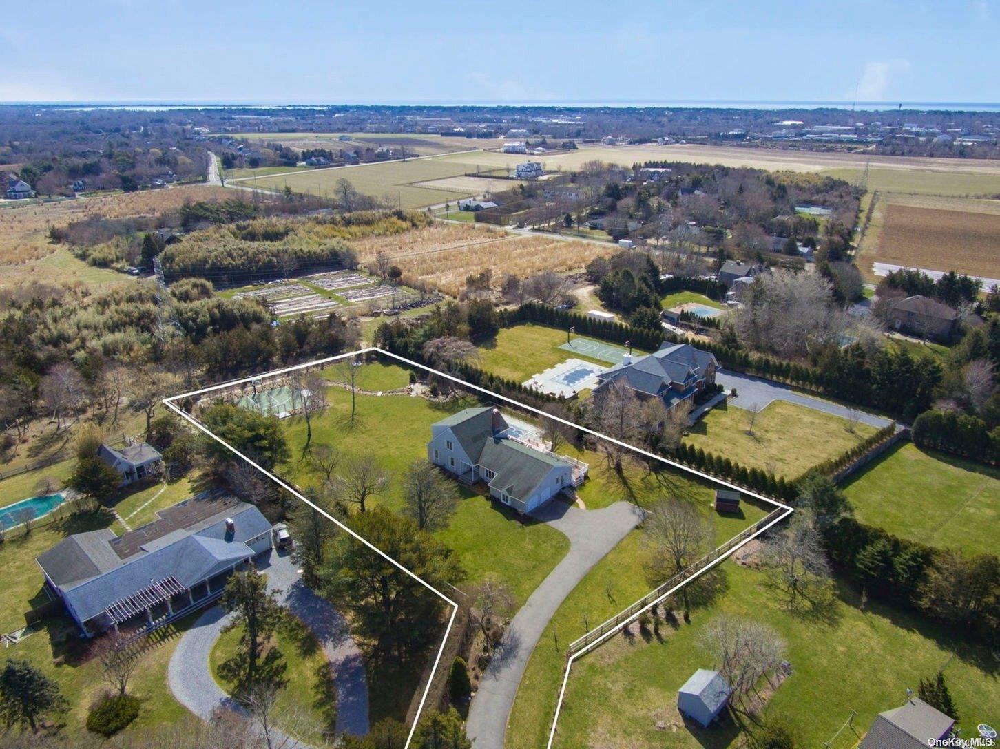 26 Long Springs Road Southampton, NY 11968 - Photo 1 of 1