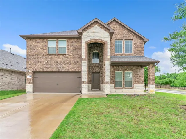 $419,000 | 1116 Cobalt Drive, Celina, TX 75009