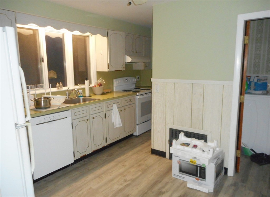 23-25 Pinkham Road Medford, MA 02155 - Photo 19 of 21 Gallery Image 19