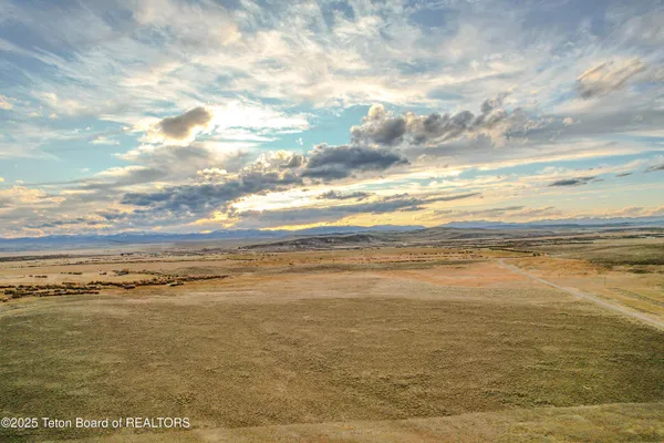 $499,900 | 4 Highway 191/40 Rod Pinedale Wy, Daniel, WY 83115