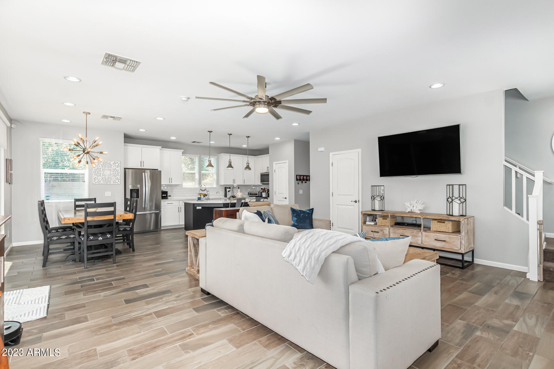 719 East Boca Raton Road Phoenix, AZ 85022 - Photo 3 of 33 05 - BOCA RATON 719