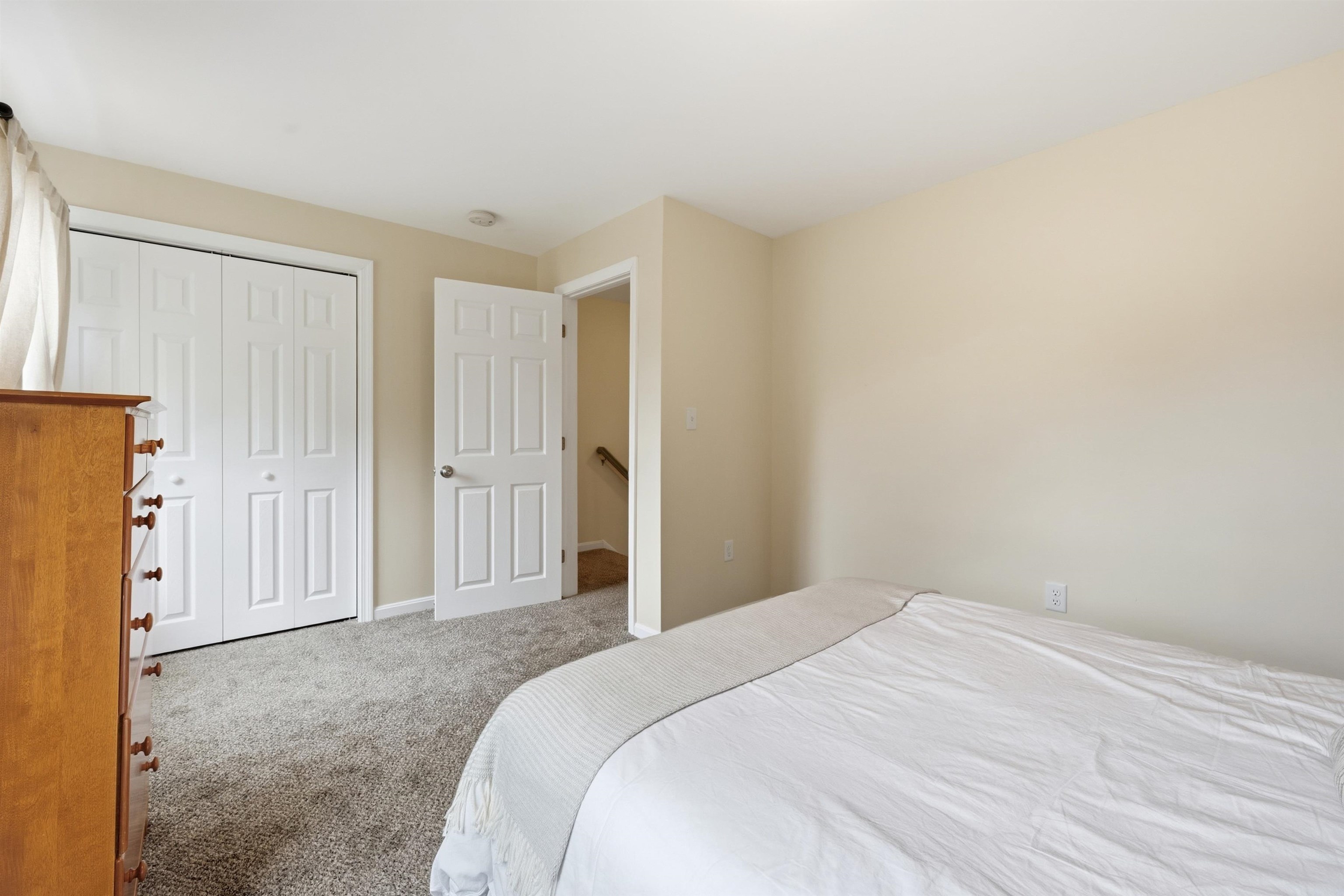 107 Franklin St Extension, Unit 8 Derry, NH 03038 - Photo 29 of 45