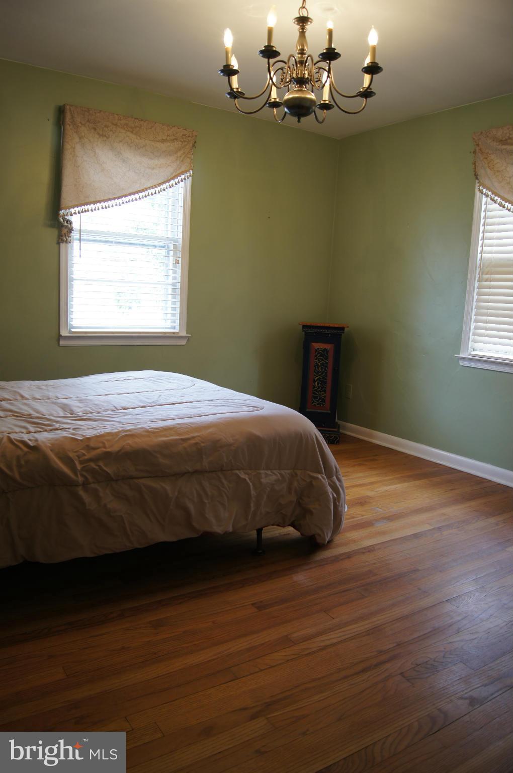6607 Parkway Road Baltimore, MD 21239 - Photo 22 of 30 Bedroom two has two windows