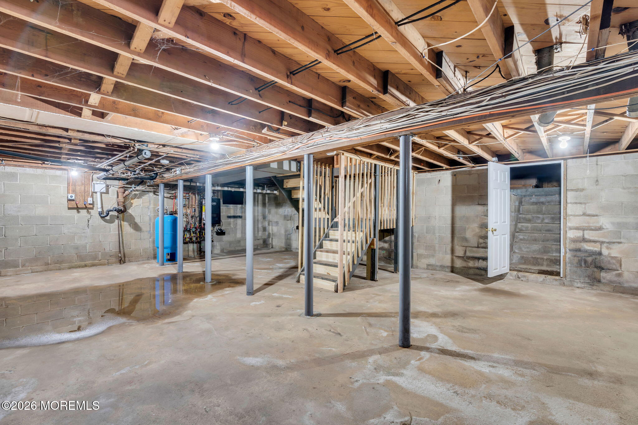121 Harding Drive Brick, NJ 08724 - Photo 32 of 37 a view of a room with wooden roof