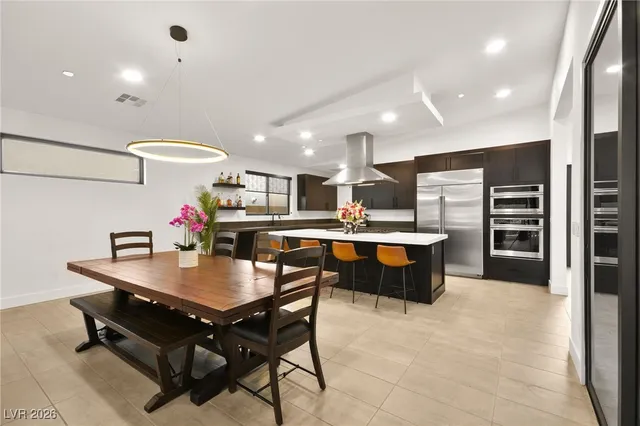 $1,999,999 | 803 Bolide Street, Las Vegas, NV 89138