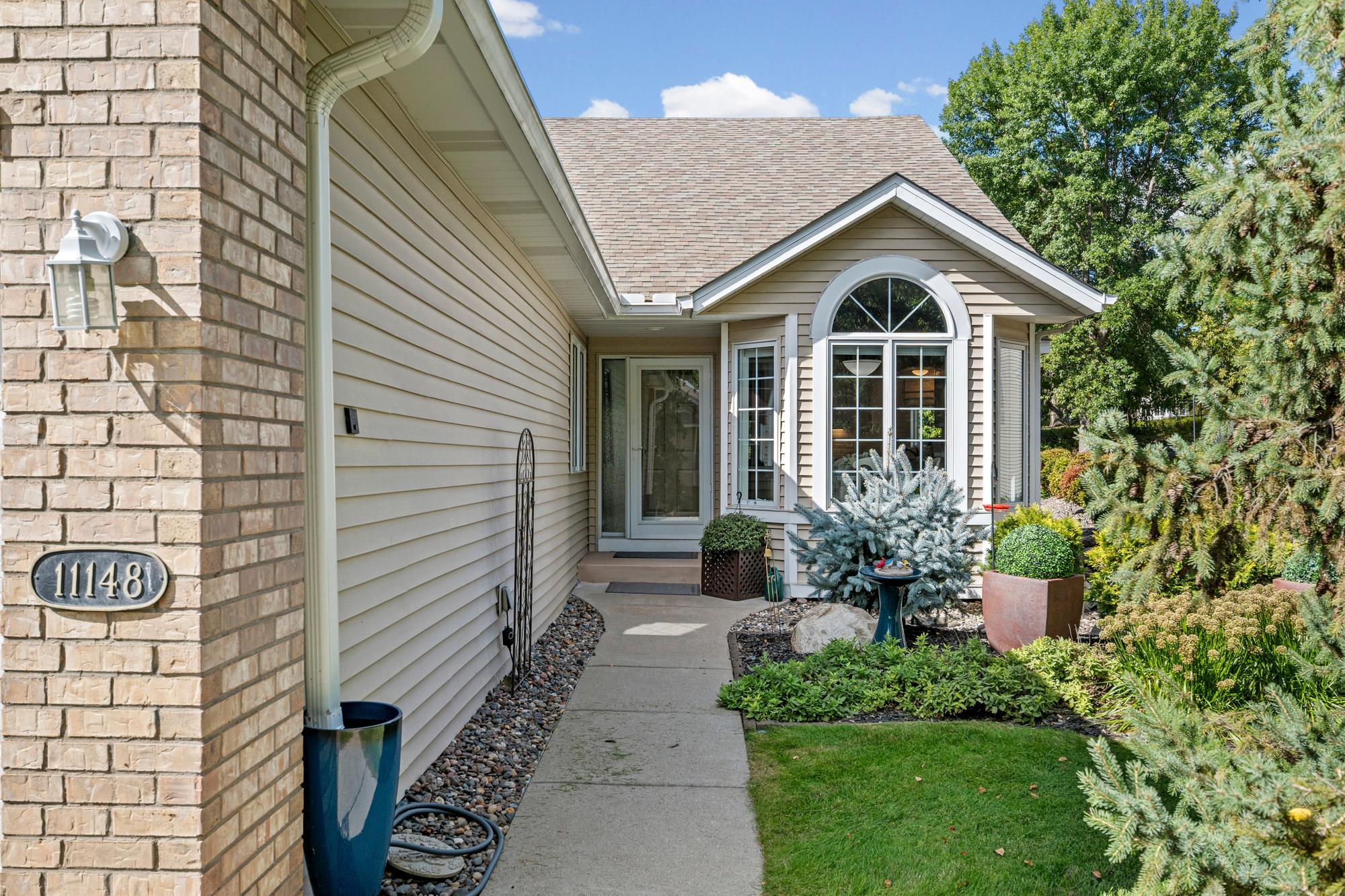 11148 Wyoming Road Bloomington, MN 55438 - Photo 4 of 56 Gallery Image 4