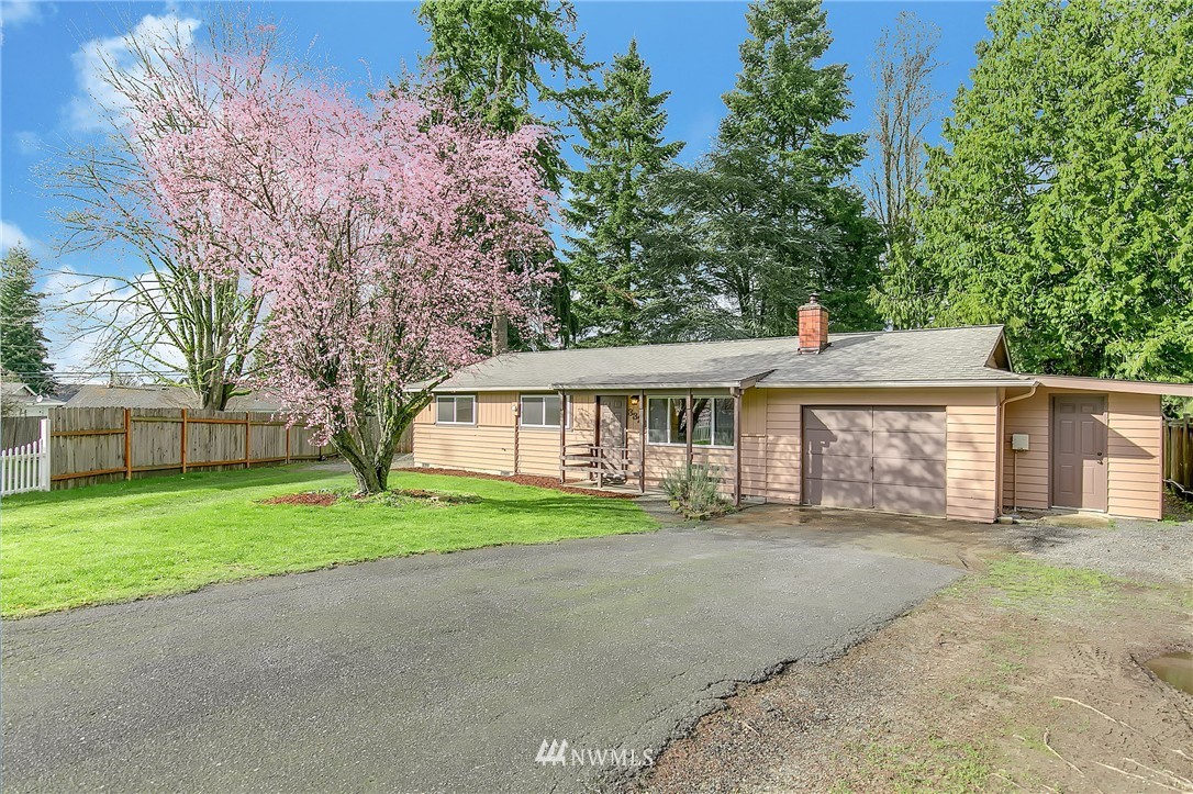 3329 193rd Place Southeast Bothell, WA 98012 - Photo 1 of 21 Gallery Image 1