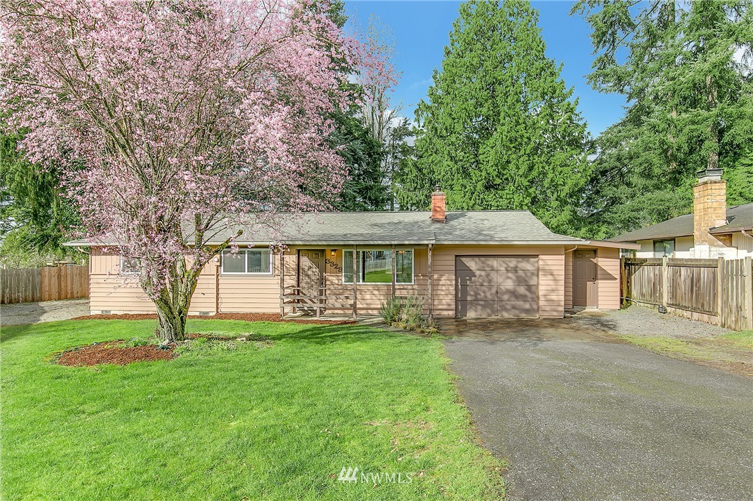 3329 193rd Place Southeast Bothell, WA 98012 - Photo 2 of 21 Gallery Image 2