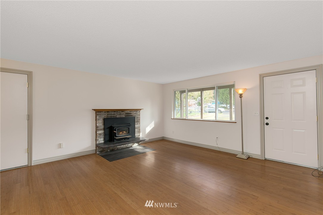3329 193rd Place Southeast Bothell, WA 98012 - Photo 11 of 21 Gallery Image 11