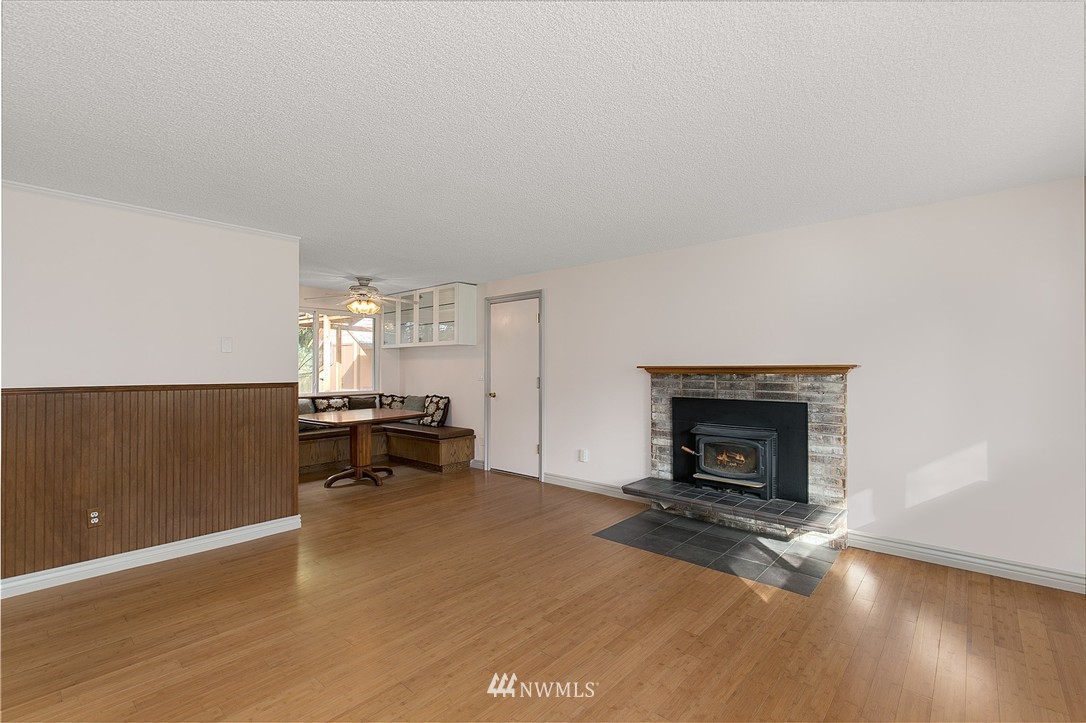 3329 193rd Place Southeast Bothell, WA 98012 - Photo 12 of 21 Gallery Image 12