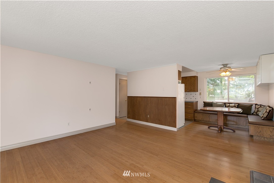3329 193rd Place Southeast Bothell, WA 98012 - Photo 13 of 21 Gallery Image 13