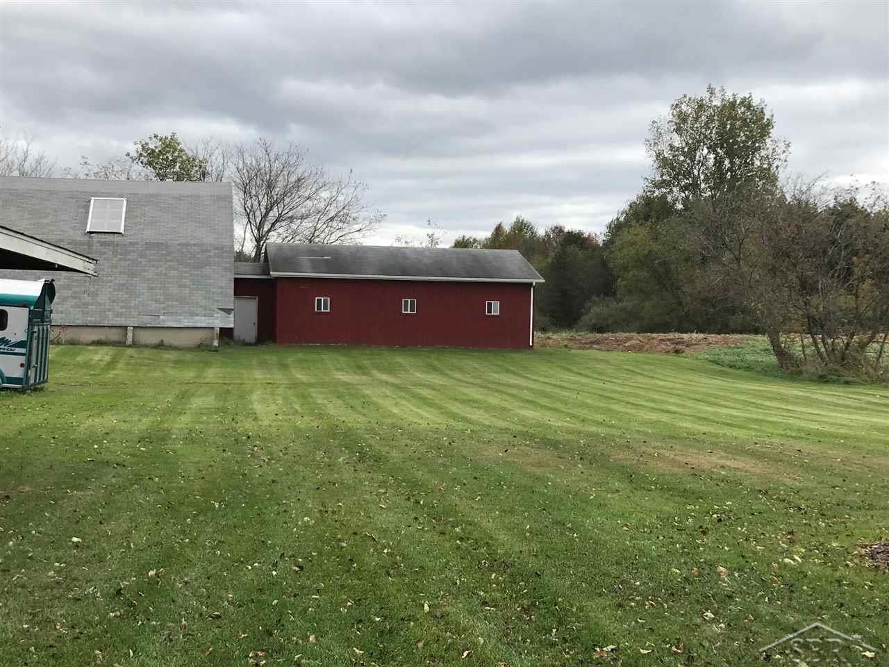 4280 North Hemlock Road Hemlock, MI 48626 - Photo 9 of 34