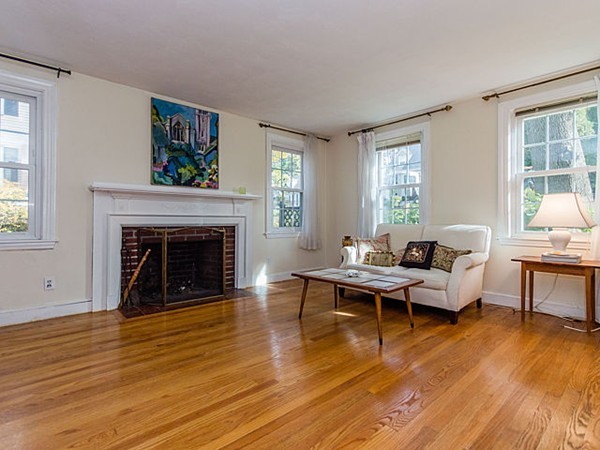 159 Virginia Road Waltham, MA 02453 - Photo 8 of 22
