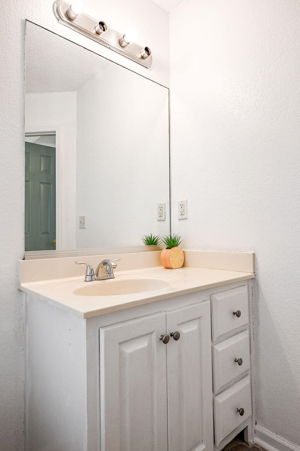 191 Chance Drive Calhoun, GA 30701 - Photo 19 of 25 DSC_4518