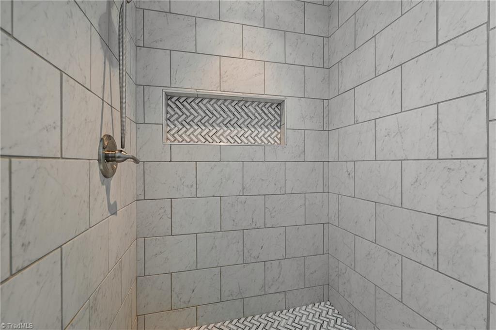 2903 Lamroc Road Greensboro, NC 27407 - Photo 30 of 40