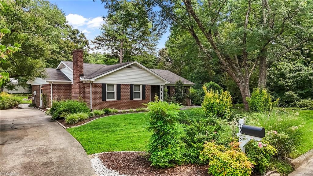 2903 Lamroc Road Greensboro, NC 27407 - Photo 3 of 40