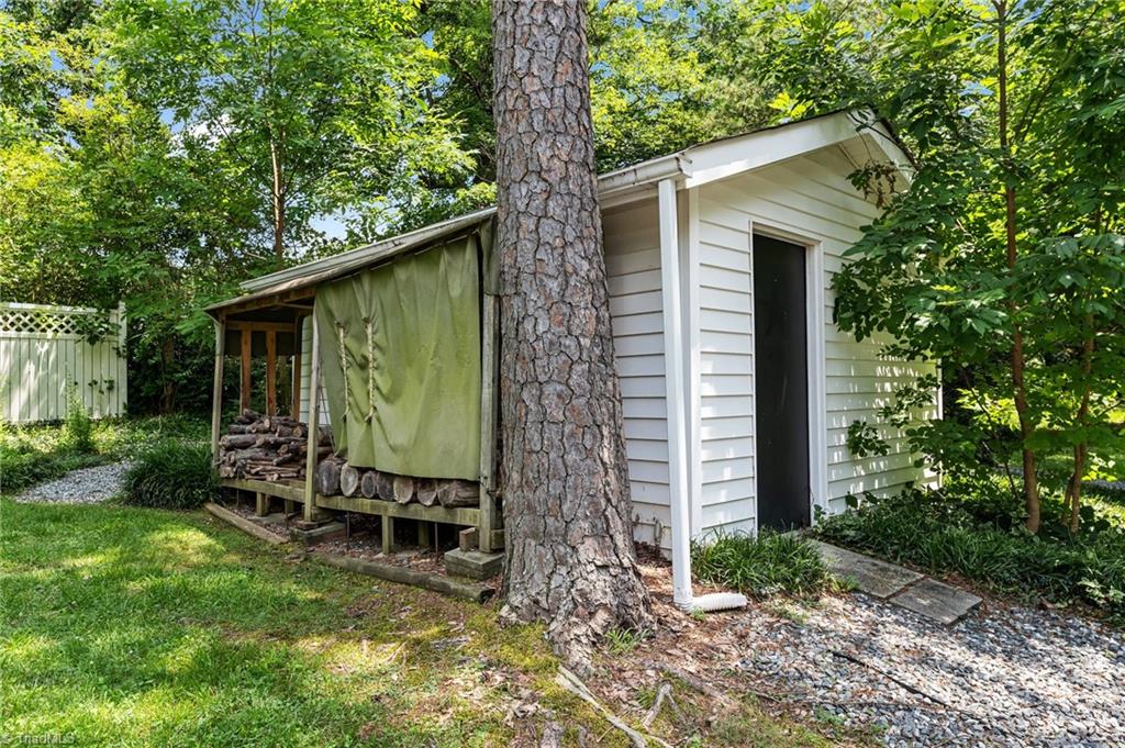 2903 Lamroc Road Greensboro, NC 27407 - Photo 35 of 40