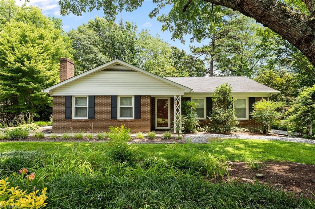 2903 Lamroc Road Greensboro, NC 27407 - Photo 6 of 40