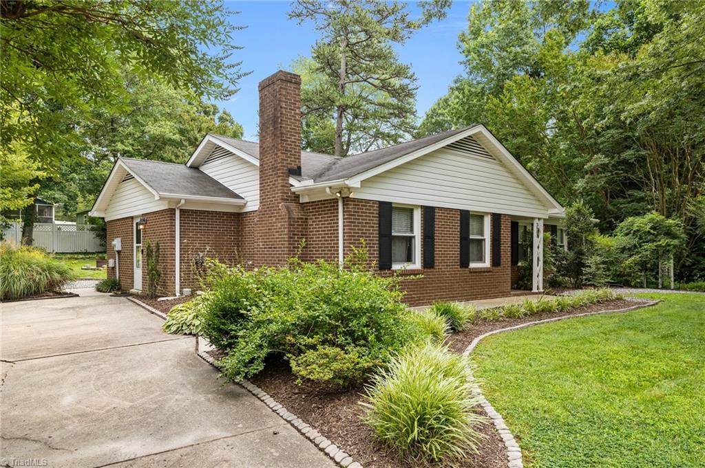 2903 Lamroc Road Greensboro, NC 27407 - Photo 8 of 40