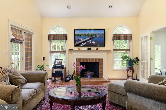 $5,000 | 115 Longfellow Drive, Millersville, MD 21108