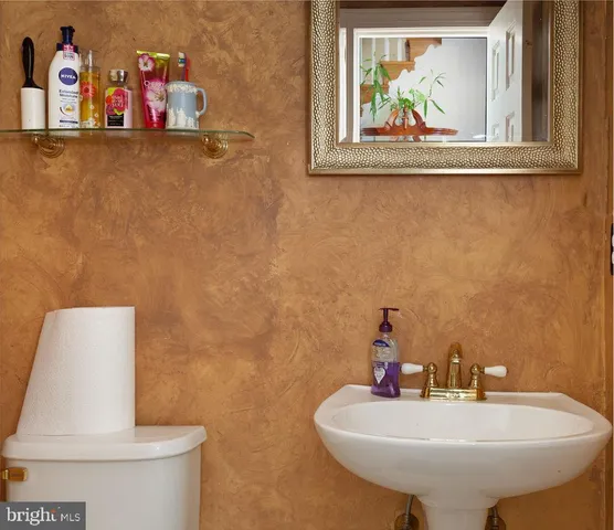 $5,000 | 115 Longfellow Drive, Millersville, MD 21108