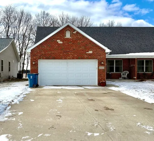 $240,000 | 344 A Cassidy Court, Utica, IL 61373