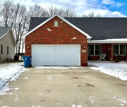 $240,000 | 344 A Cassidy Court, Utica, IL 61373