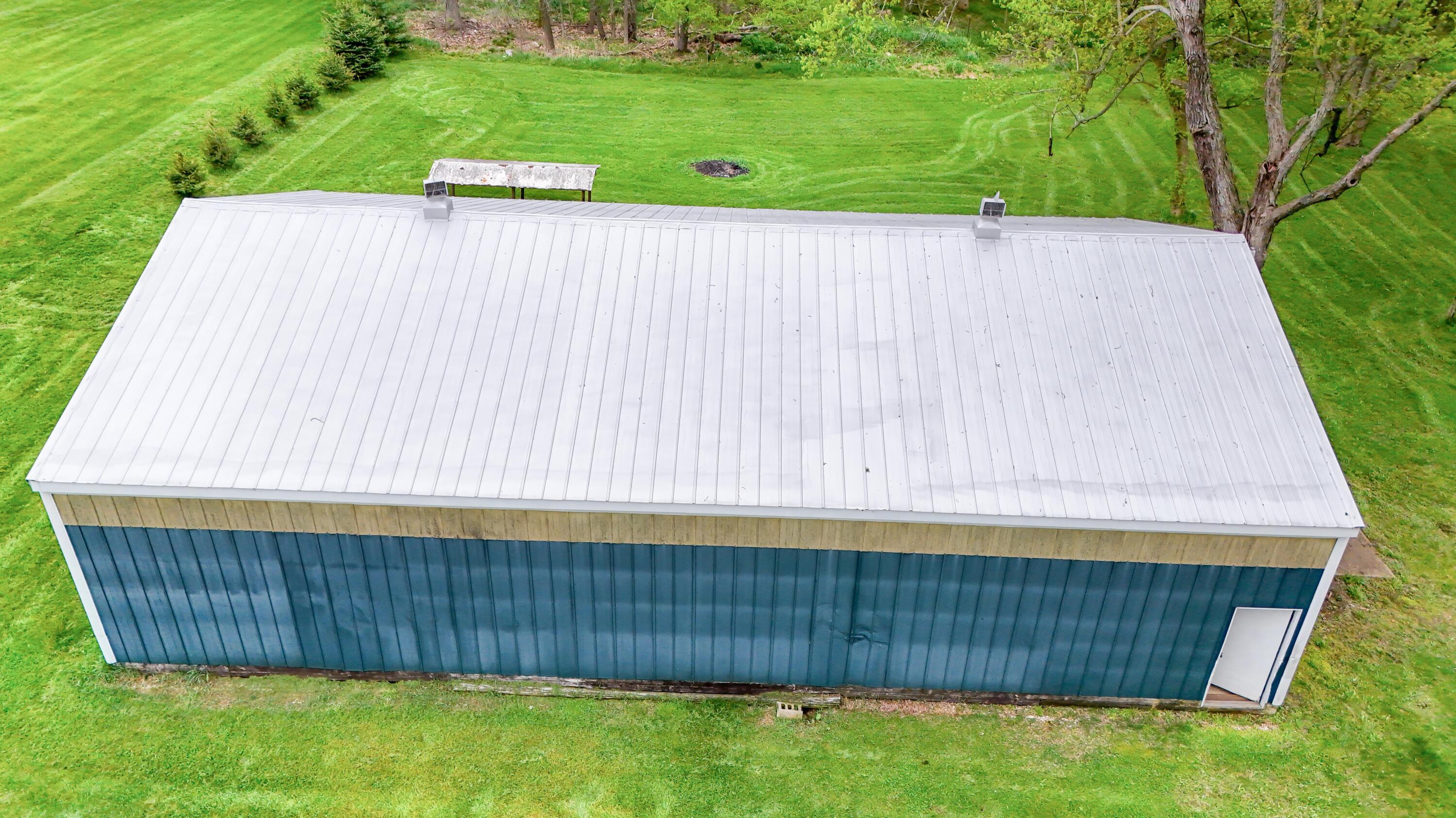 4585 South Onondaga Road Onondaga, MI 49264 - Photo 28 of 39 4585_Onodaga_Drone_E8
