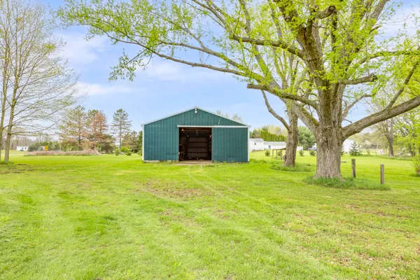 $260,000 | 4585 South Onondaga Road, Onondaga, MI 49264