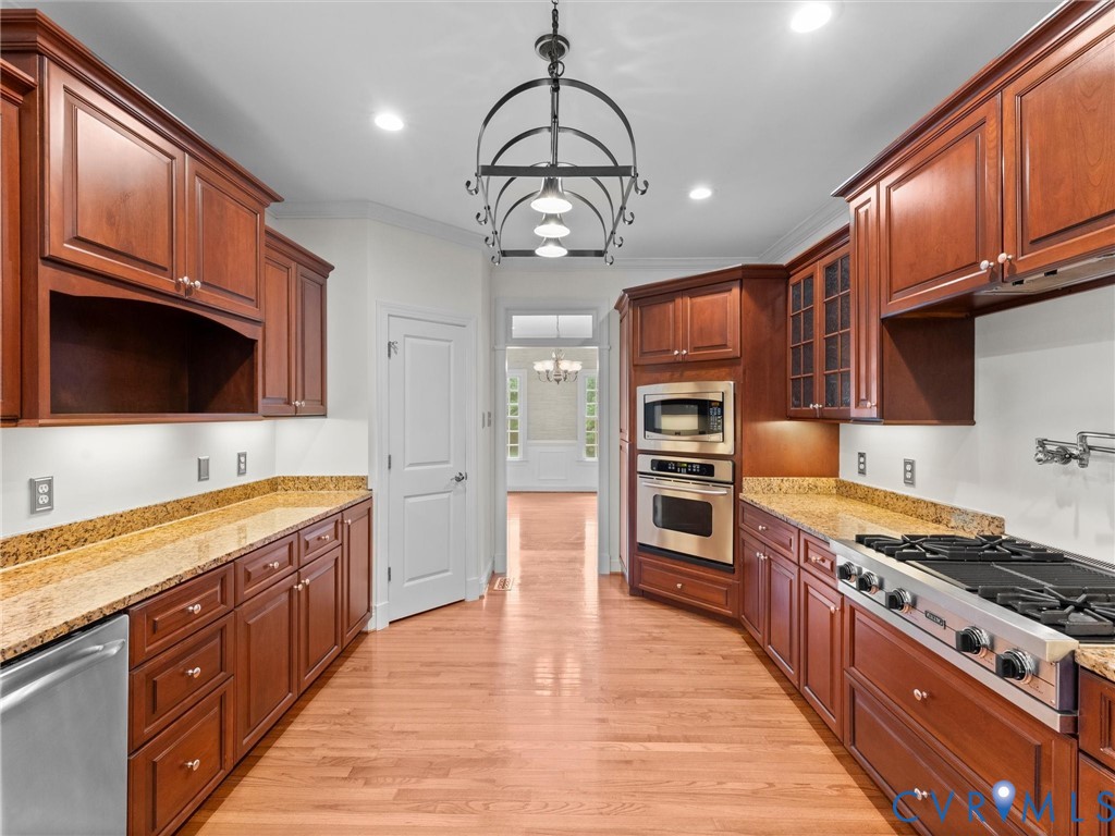6611 Ammon Road Ford, VA 23850 - Photo 15 of 78 Galley kitchen featuring wood-finish flooring, rec