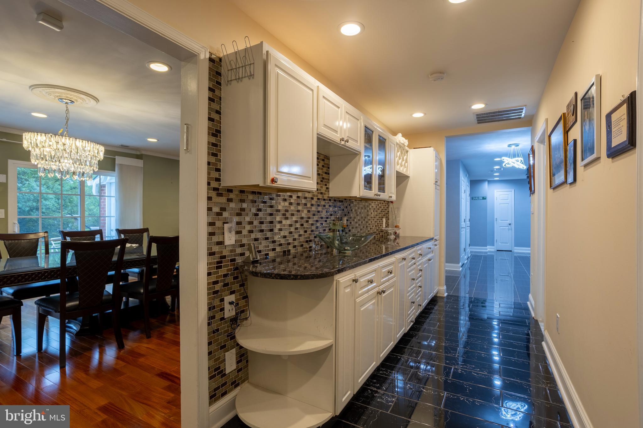 7908 Ivy Lane Baltimore, MD 21208 - Photo 28 of 90