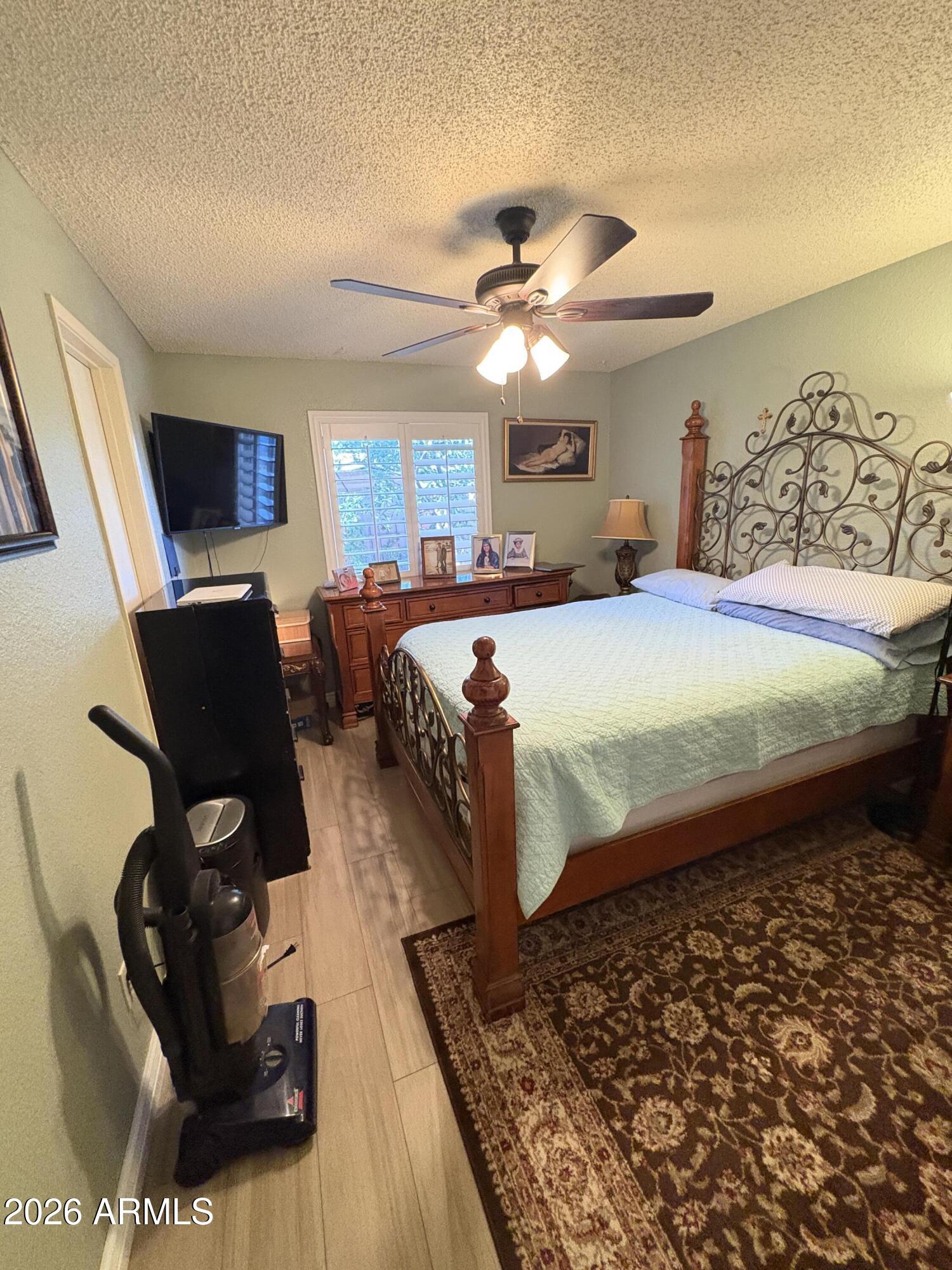 6711 West Osborn Road, Unit 46 Phoenix, AZ 85033 - Photo 8 of 17 IMG_3460