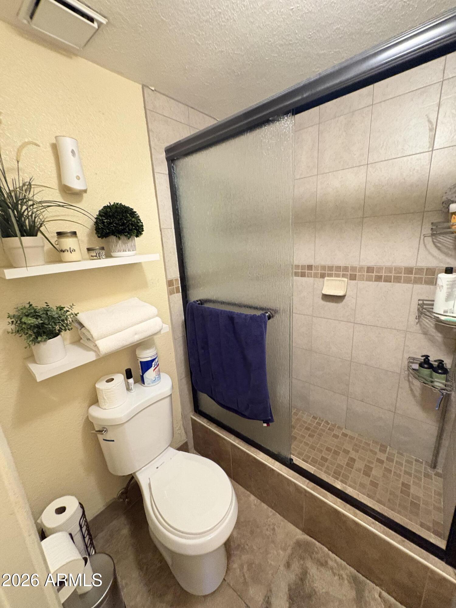 6711 West Osborn Road, Unit 46 Phoenix, AZ 85033 - Photo 10 of 17 IMG_3455