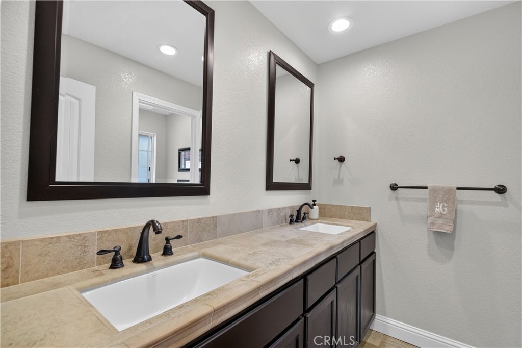 1023 Deerfield Court Merced, CA 95340 - Photo 32 of 43