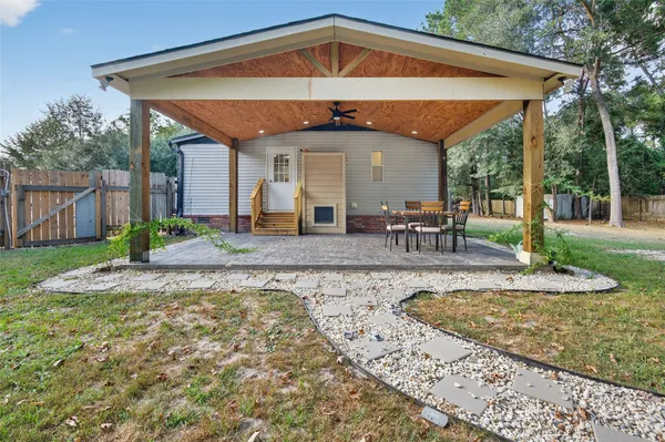 $1,300 | 16547 Leafy Meadow Drive, Conroe, TX 77302