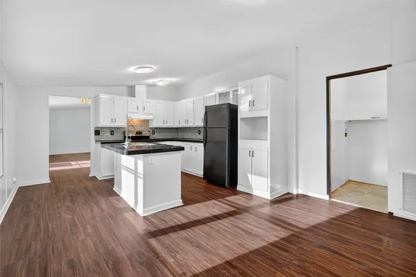 $1,300 | 16547 Leafy Meadow Drive, Conroe, TX 77302