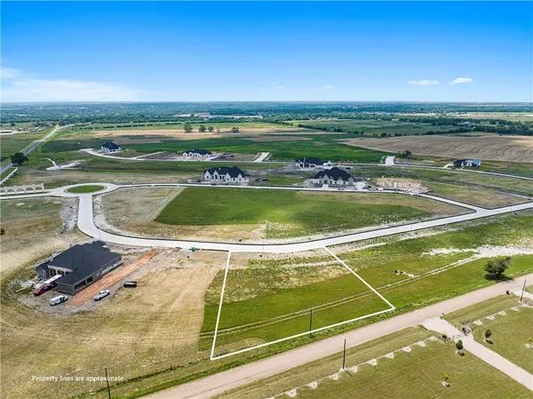 $185,000 | 120 Yellow Rose Street, Lorena, TX 76655