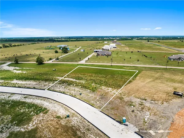 $185,000 | 120 Yellow Rose Street, Lorena, TX 76655