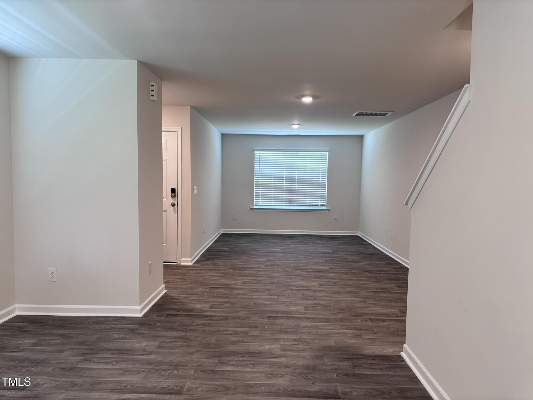 8544 Beckett Chase Way Raleigh, NC 27616 - Photo 5 of 14 IMG_3294