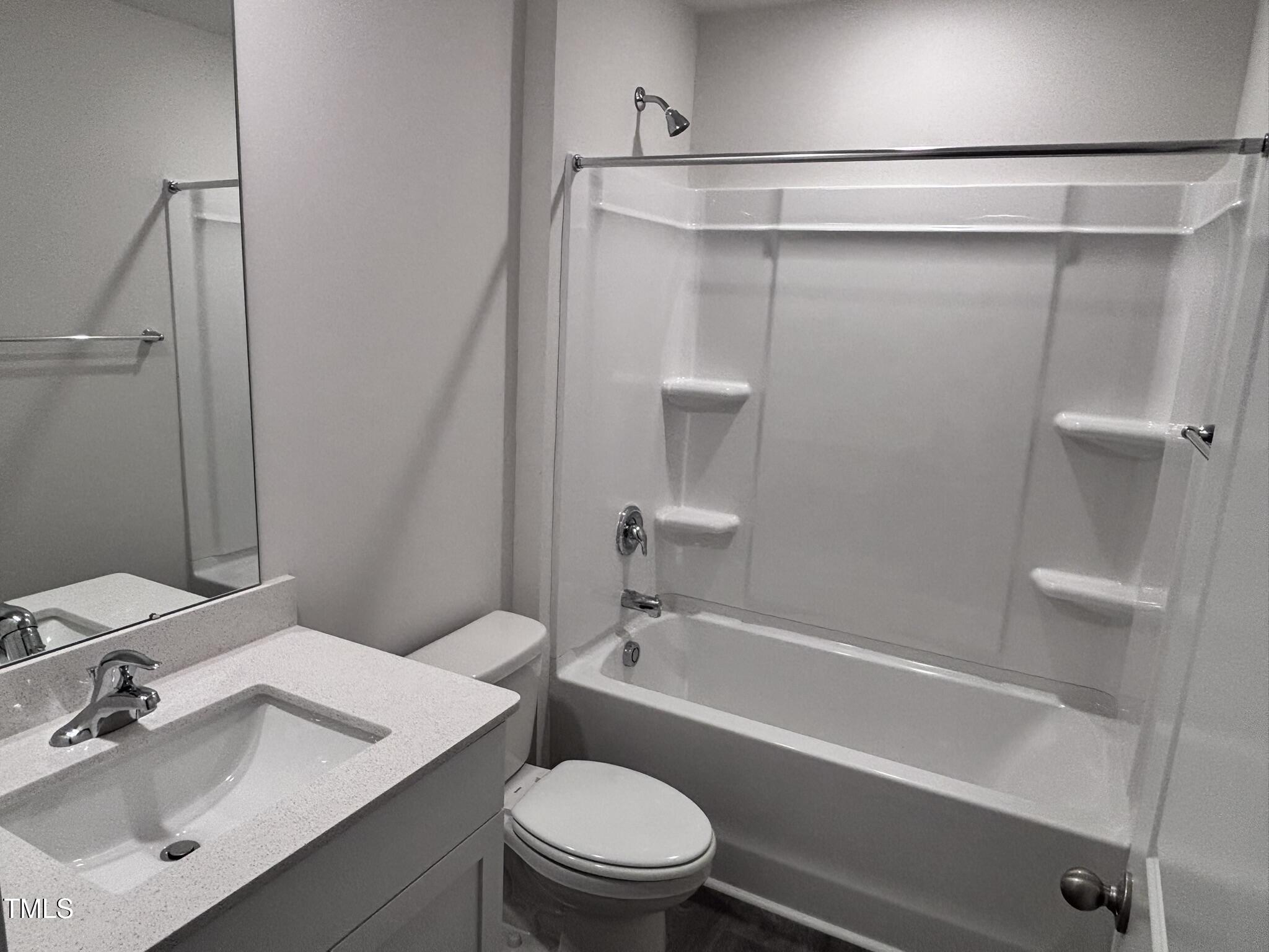 8544 Beckett Chase Way Raleigh, NC 27616 - Photo 10 of 14 IMG_3302