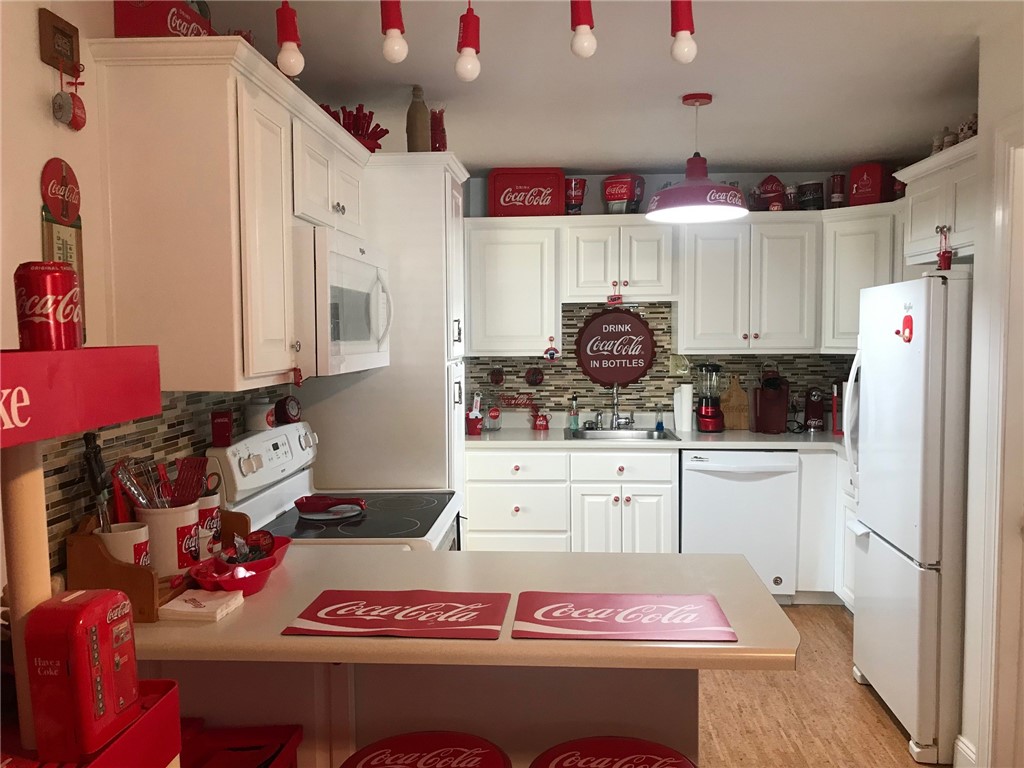 1001 North Summit Avenue Decatur, IL 62522 - Photo 6 of 24